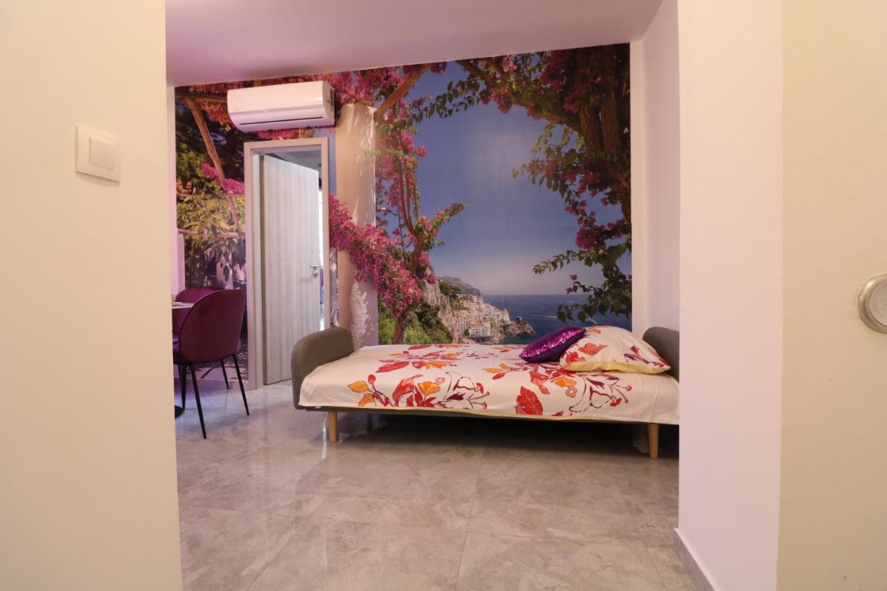 Appartement Klaudia à Pula Extérieur photo